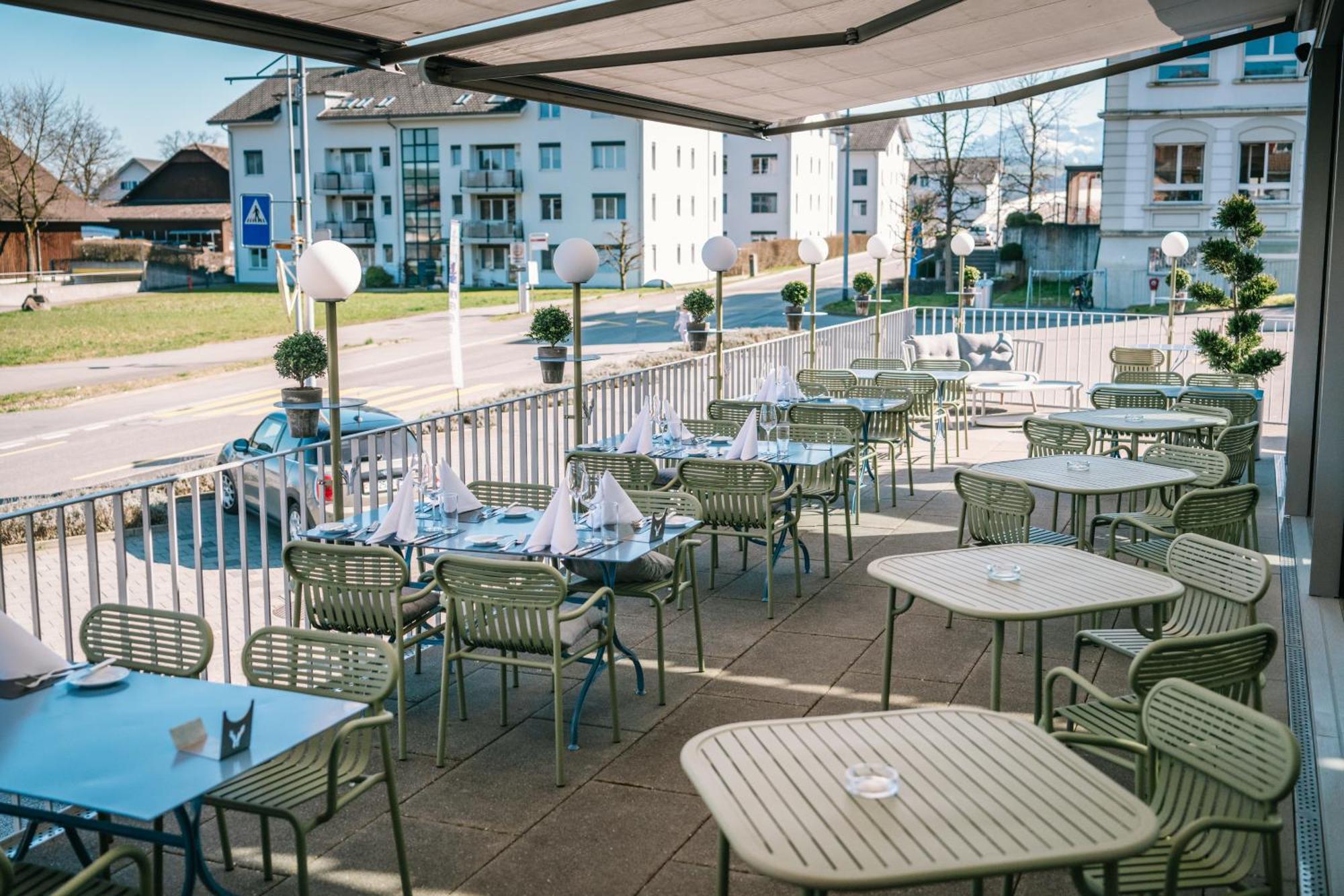 Hirschen Oberkirch - Design Boutique Hotel エクステリア 写真